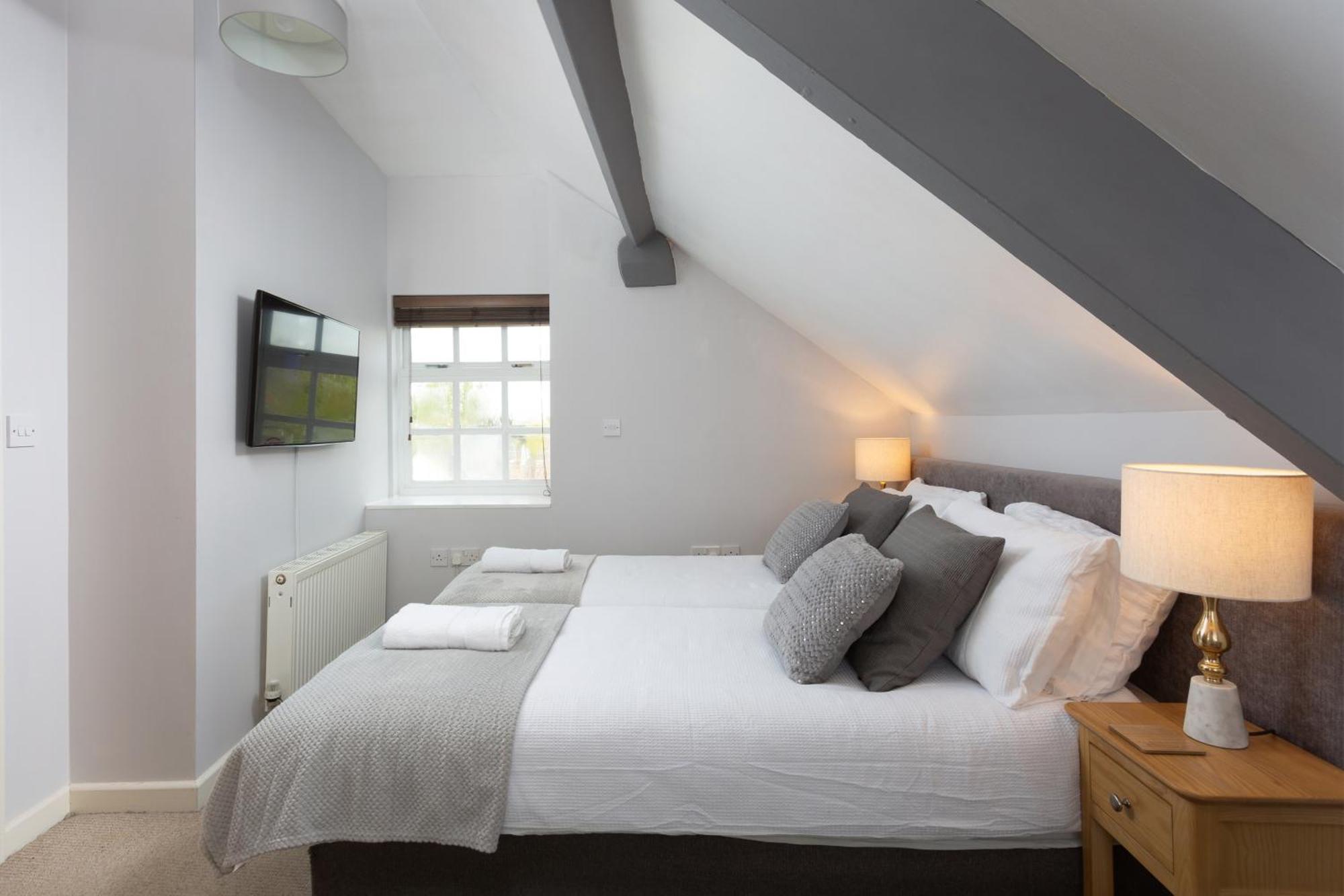 Bootham Court Grade II Duplex Apartment With Free Parking & Wi-Fi - Sleeps 2-6 People York Kültér fotó