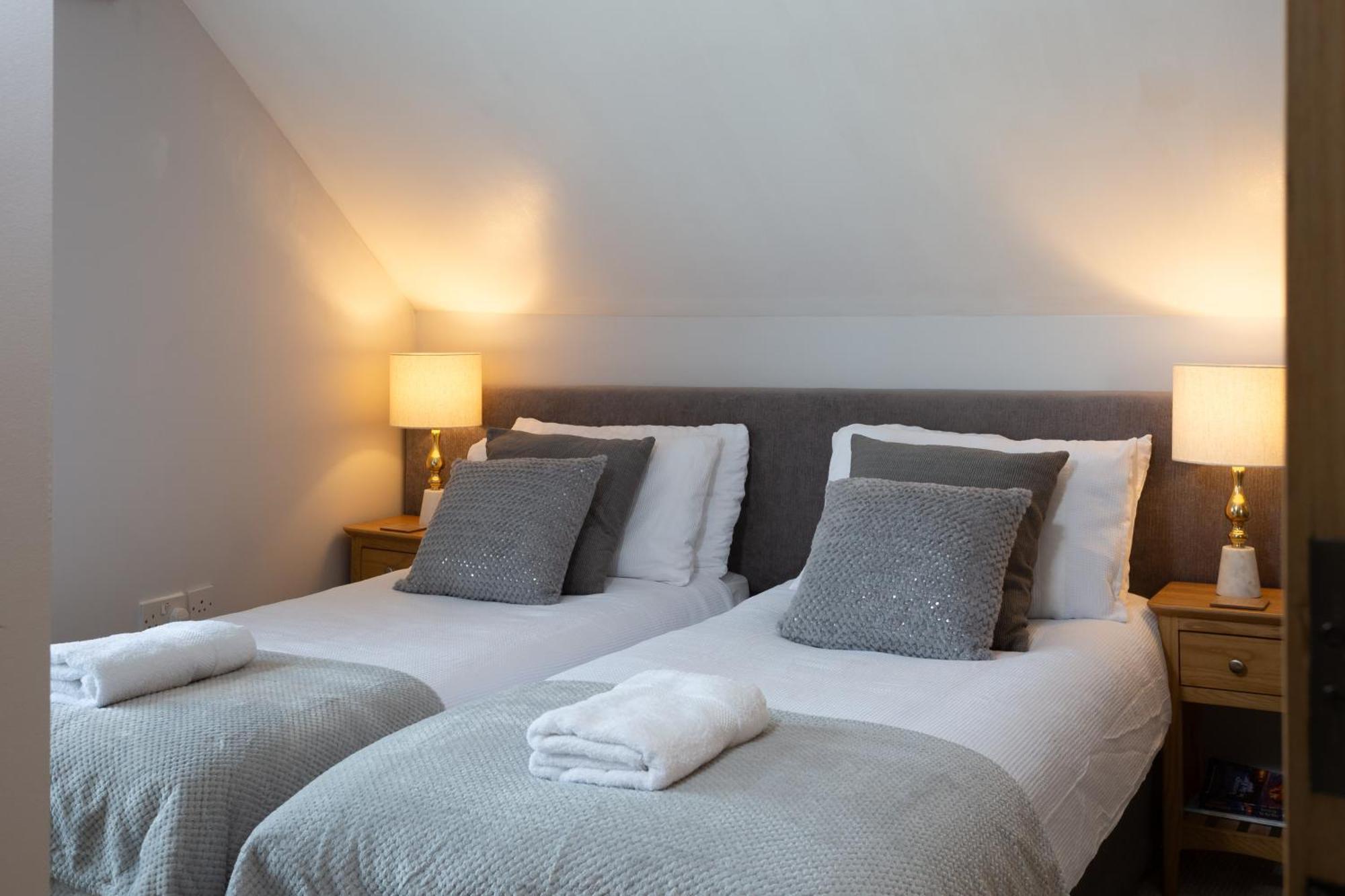 Bootham Court Grade II Duplex Apartment With Free Parking & Wi-Fi - Sleeps 2-6 People York Kültér fotó
