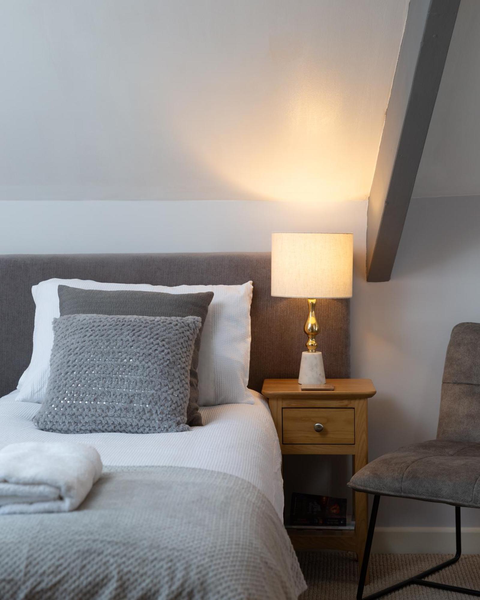 Bootham Court Grade II Duplex Apartment With Free Parking & Wi-Fi - Sleeps 2-6 People York Kültér fotó